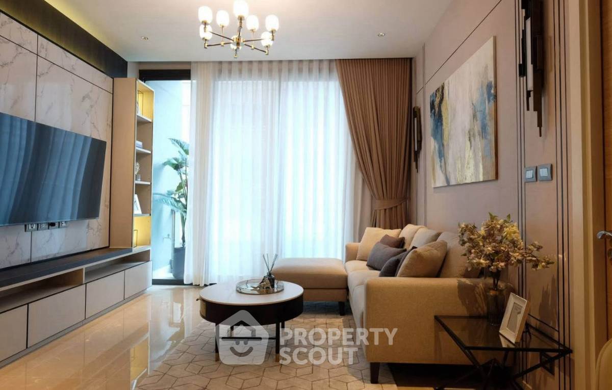 picture 1-BR Condo at Sindhorn Residence near BTS Ratchadamri (ID 2231364) - 1/13