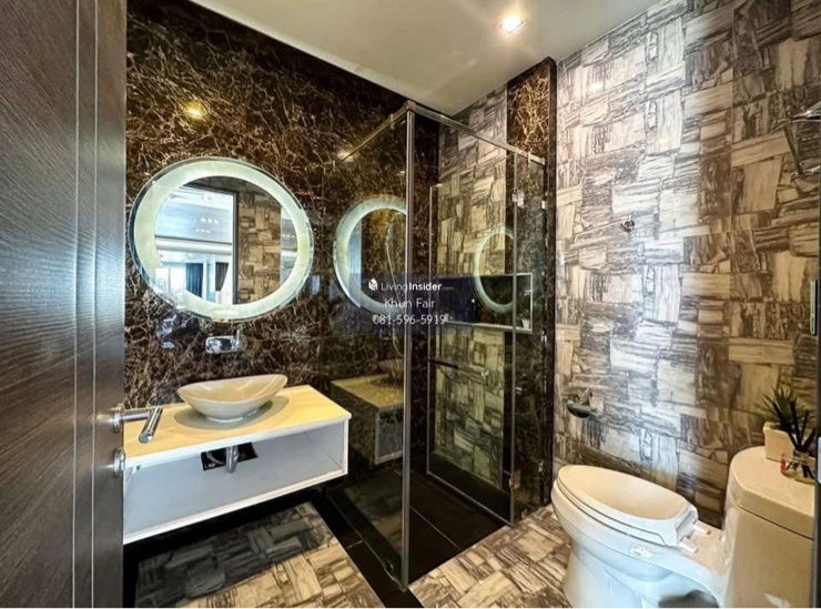 picture Rental : Penhouse At Citi Smart Sukhumvit 18  • 3 Bedroom 3 Bathroom  • Size : 240 S.qm • 20 Floor  - 7/13
