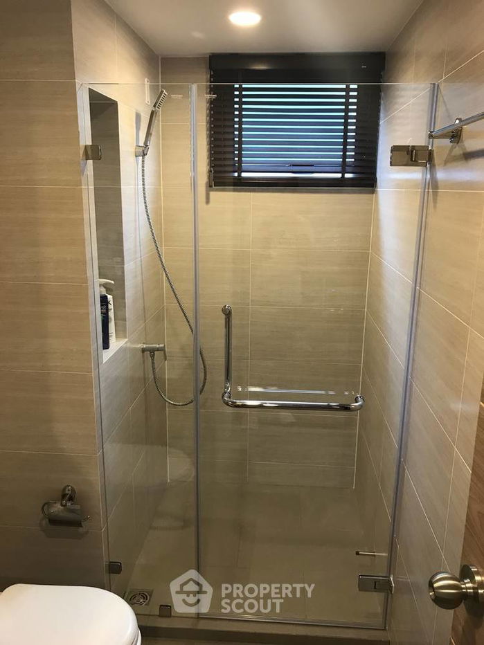 picture 1-BR Condo at Living Nest Ramkhamhaeng in Hua Mak (ID 357099) - 3/4