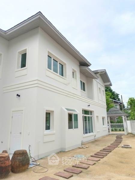 รูป บ้าน 5-ห้องนอน ใน นวลจันทร์ (ID 2231387) - รูปที่ 5/24