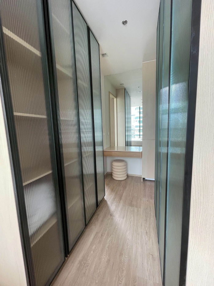 picture Noble State 39 for rent Location: 550 M from BTS Phrom Phong - 8/12