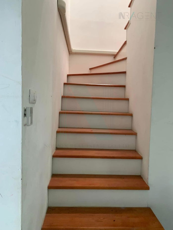 picture 🔺 For Sell Town house LIO BLISS LADKRABANG-CHALONGKRUNG 2-story 4 bedroom 2 bathroom - 1/8
