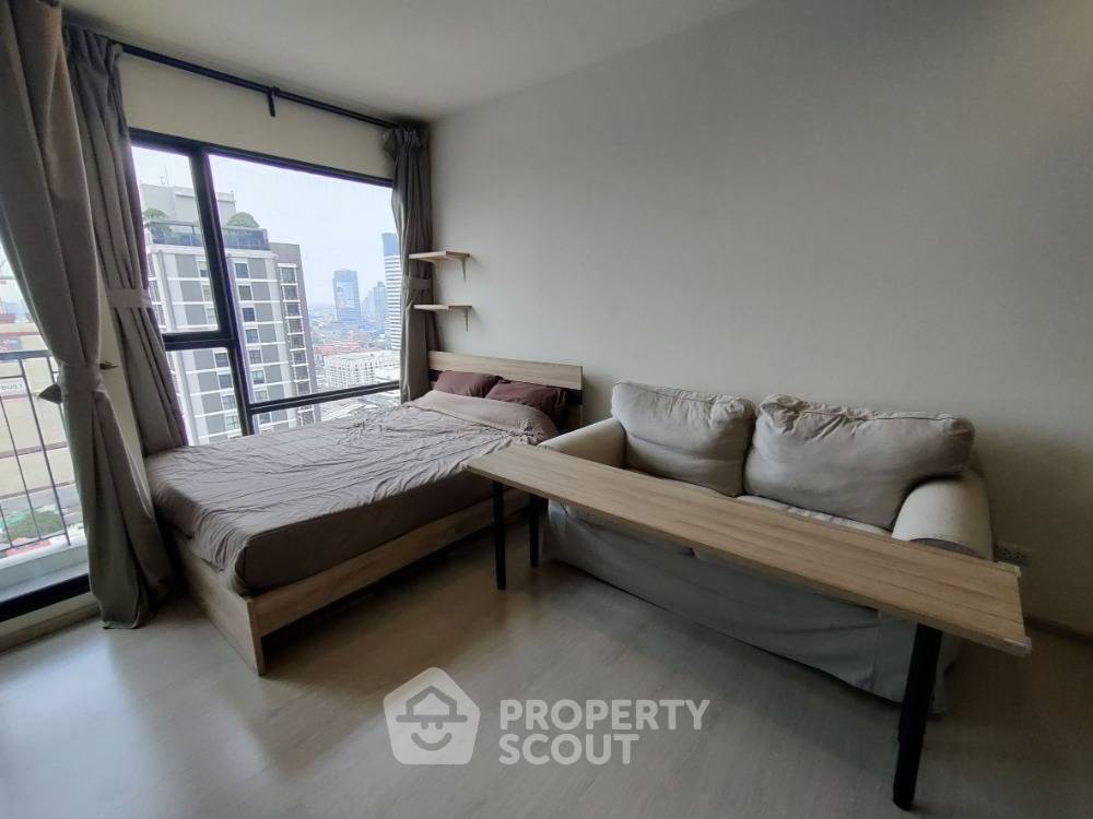 picture Studio Condo at Rhythm Asoke near MRT Phra Ram 9 (ID 404551) - 1/8
