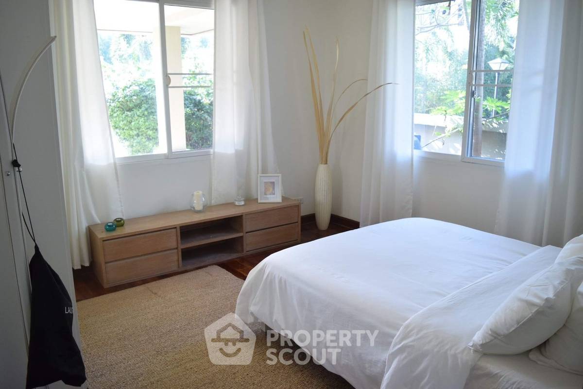 รูป วิลล่า 3-ห้องนอน ใกล้ เมมโมรี่ เฮาส์ คาเฟ่ หัวหิน (ID 1378926) - รูปที่ 12/18