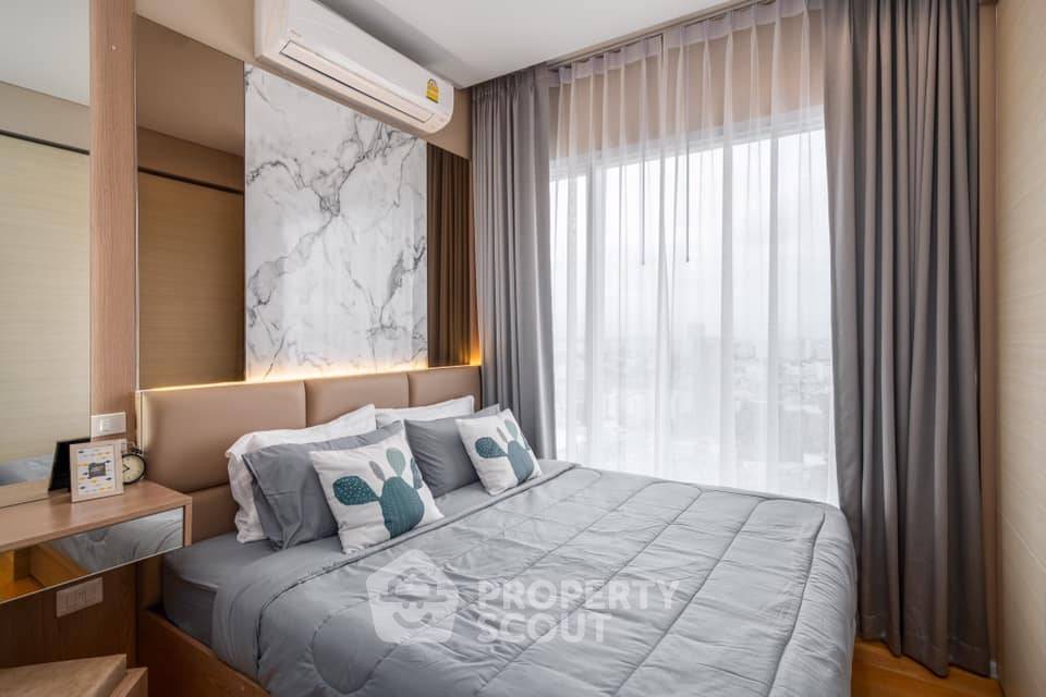 picture 1-BR Condo at The Saint Residences near MRT Phahon Yothin (ID 574379) - 8/17