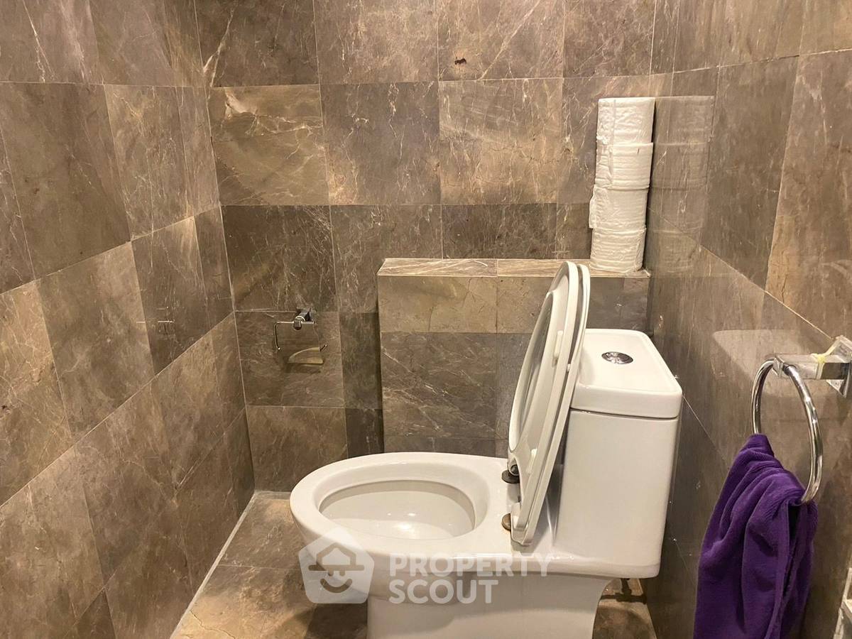 picture 2-BR Condo at Saranjai Mansion Condominium near BTS Nana (ID 1455581) - 12/29