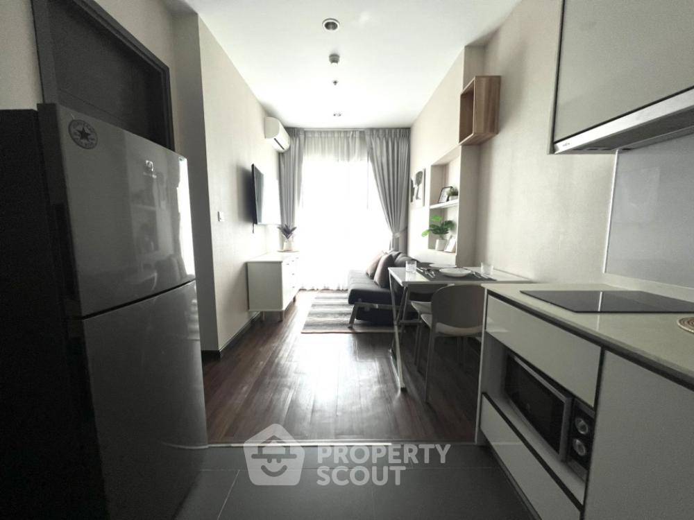 picture 1-BR Condo at C Ekkamai near ARL Ramkhamhaeng (ID 1305088) - 2/6