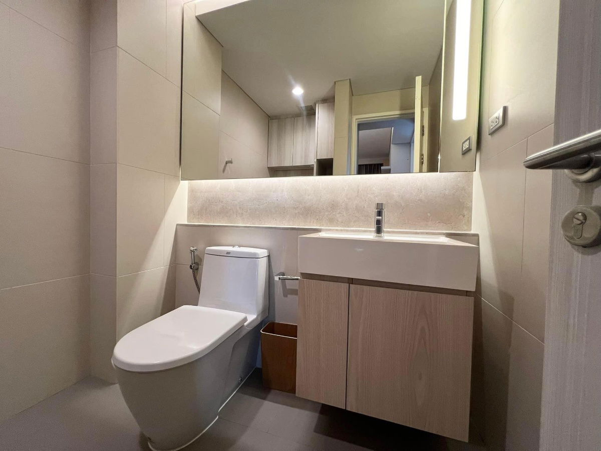 picture #R5464 🎉 030868 Condo for rent  The Lumpini 24 - 5/17