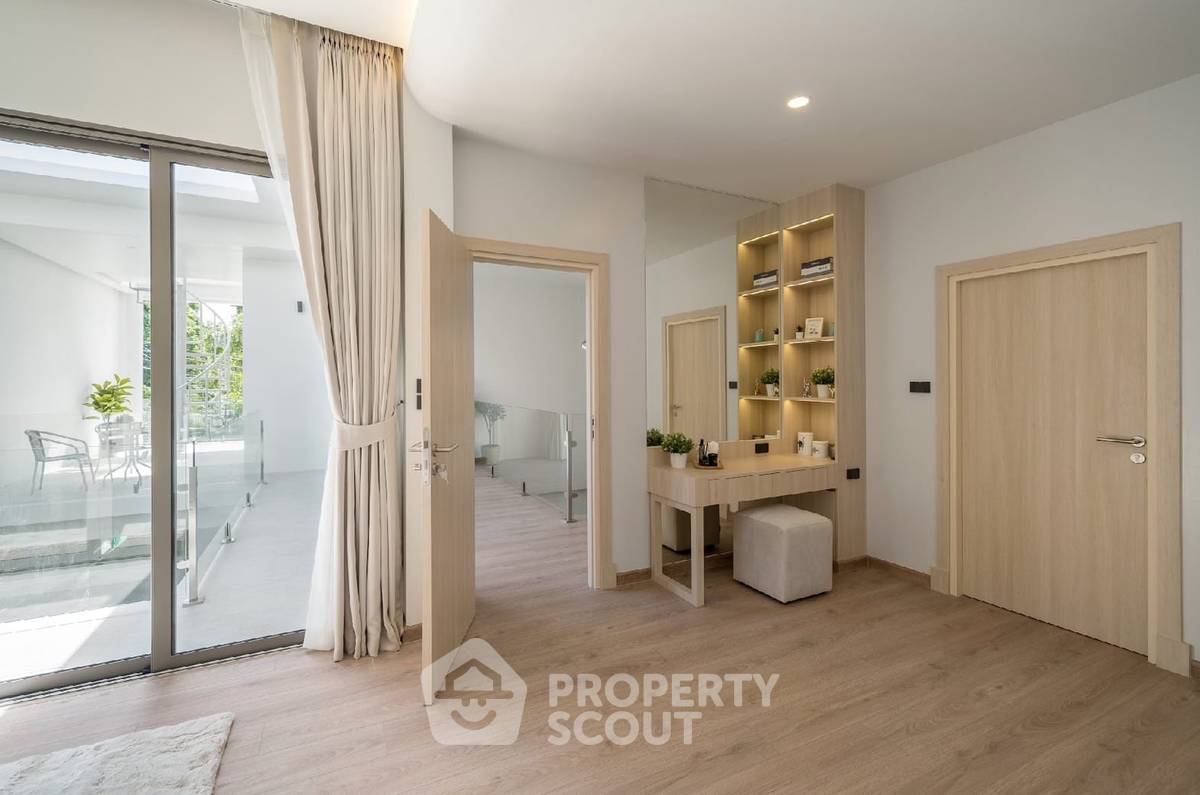 รูป วิลล่า 3-ห้องนอน ใน ราไวย์ (ID 2233475) - รูปที่ 15/24
