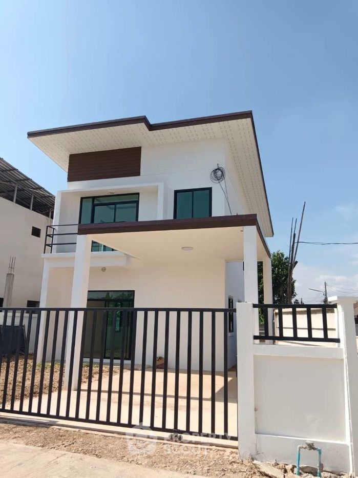 picture 4-BR House in Yang Noeng (ID 1987908) - 2/28