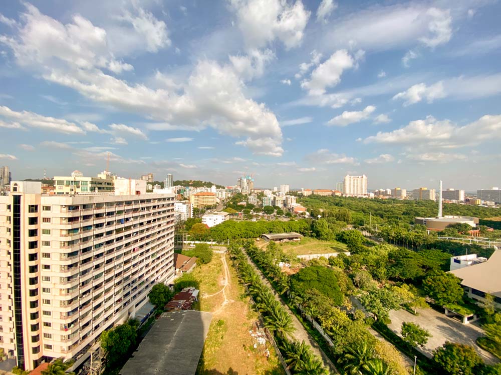 picture 2 Bedrooms Condominium @ View Talay 3 - 11/33