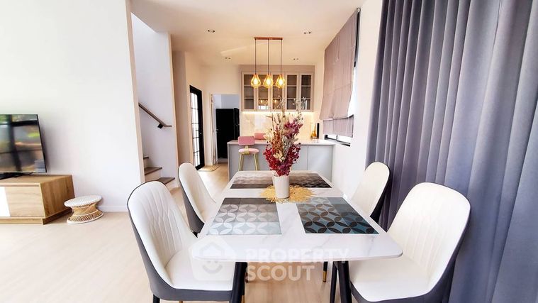 3-bed townhouse for rent, 148 sqm, 37 sq wah, Anasiri Ramkhamhaeng