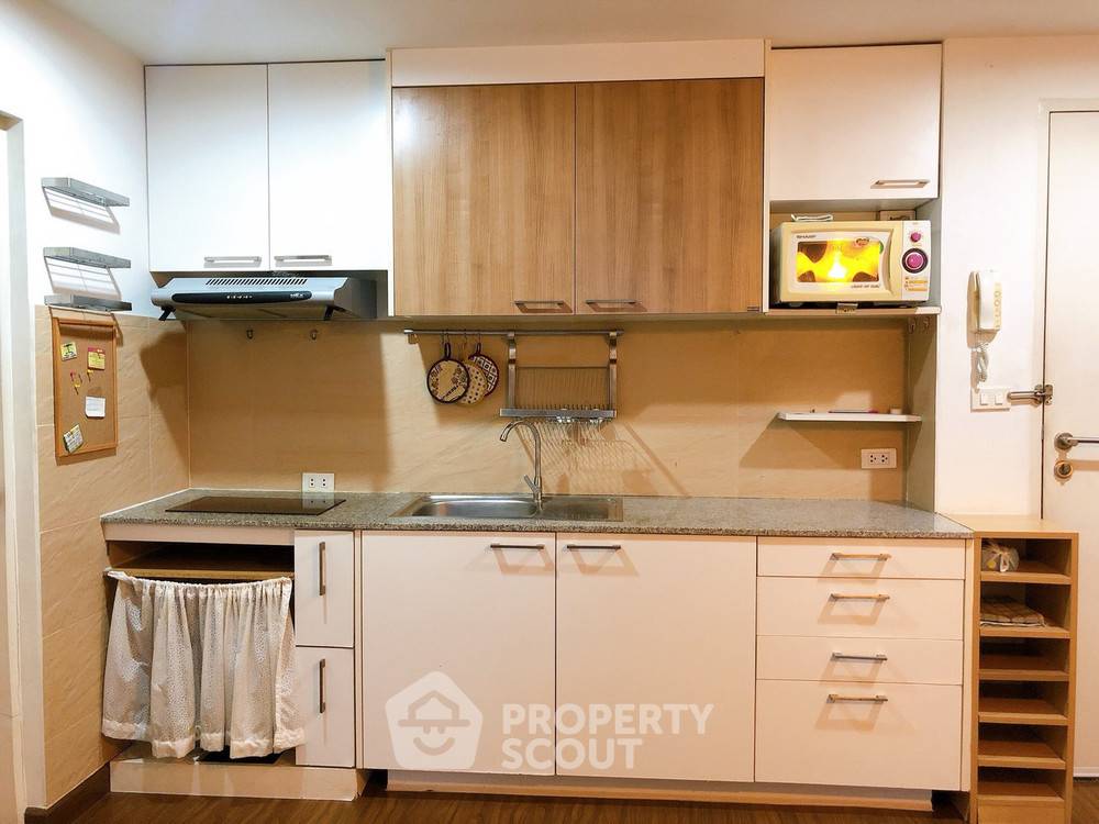 picture 1-BR Condo at The Iris near ARL Hua Mak (ID 320509) - 15/16
