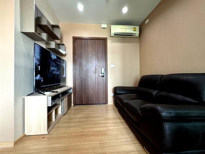 ขายคอนโด : ขาย คอนโด The Base แจ้งวัฒนะ 1.65 ล้าน 1 นอน 1 น้ำ ชั้น 16 เฟอร์ครบ