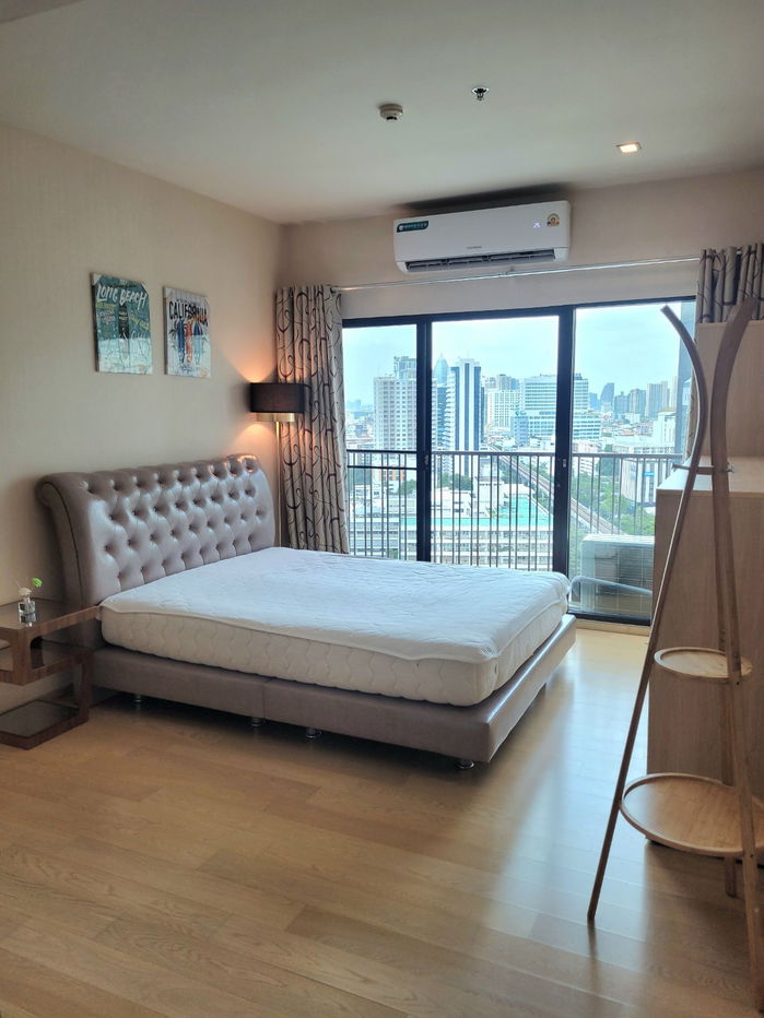 picture  Noble Reform. 1bed 47sqm. Line id: @pfagent - 3/7