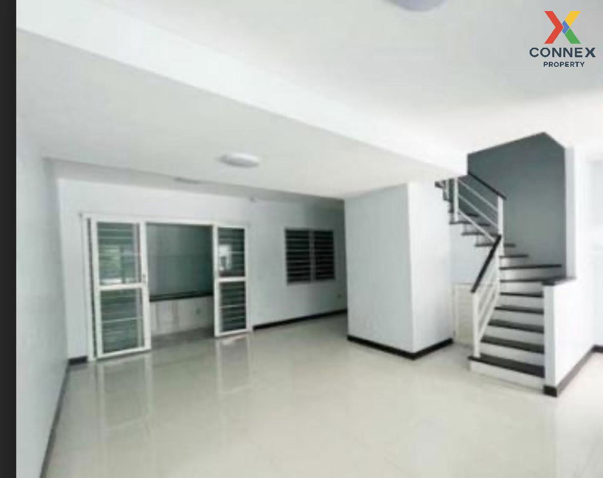 picture For Rent Townhouse/Townhome  , The Connect 10 Bearing Station , Samrong Nuea , Mueang Samut Prakan , Samut Prakarn , CX-125928 ✅ Live chat with us ADD LINE @connexproperty ✅  - 7/10