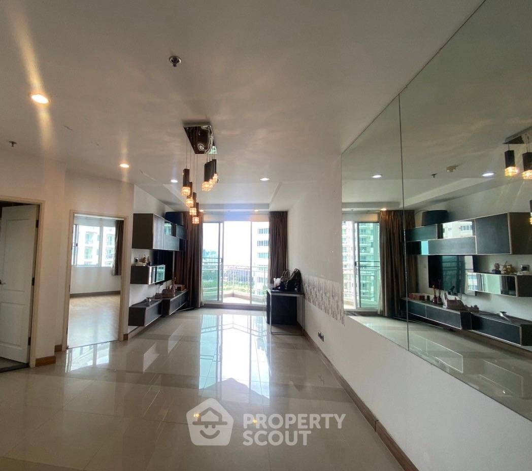 picture 2-BR Condo at Supalai Wellington near MRT Thailand Cultural Centre (ID 1695381) - 1/20