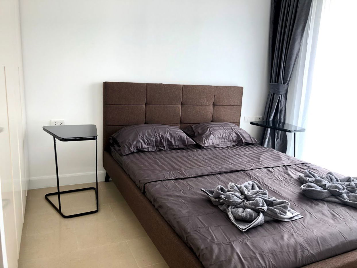 รูป 2 Bedrooms Condominium @ Aurora Pratumnak - รูปที่ 3/31