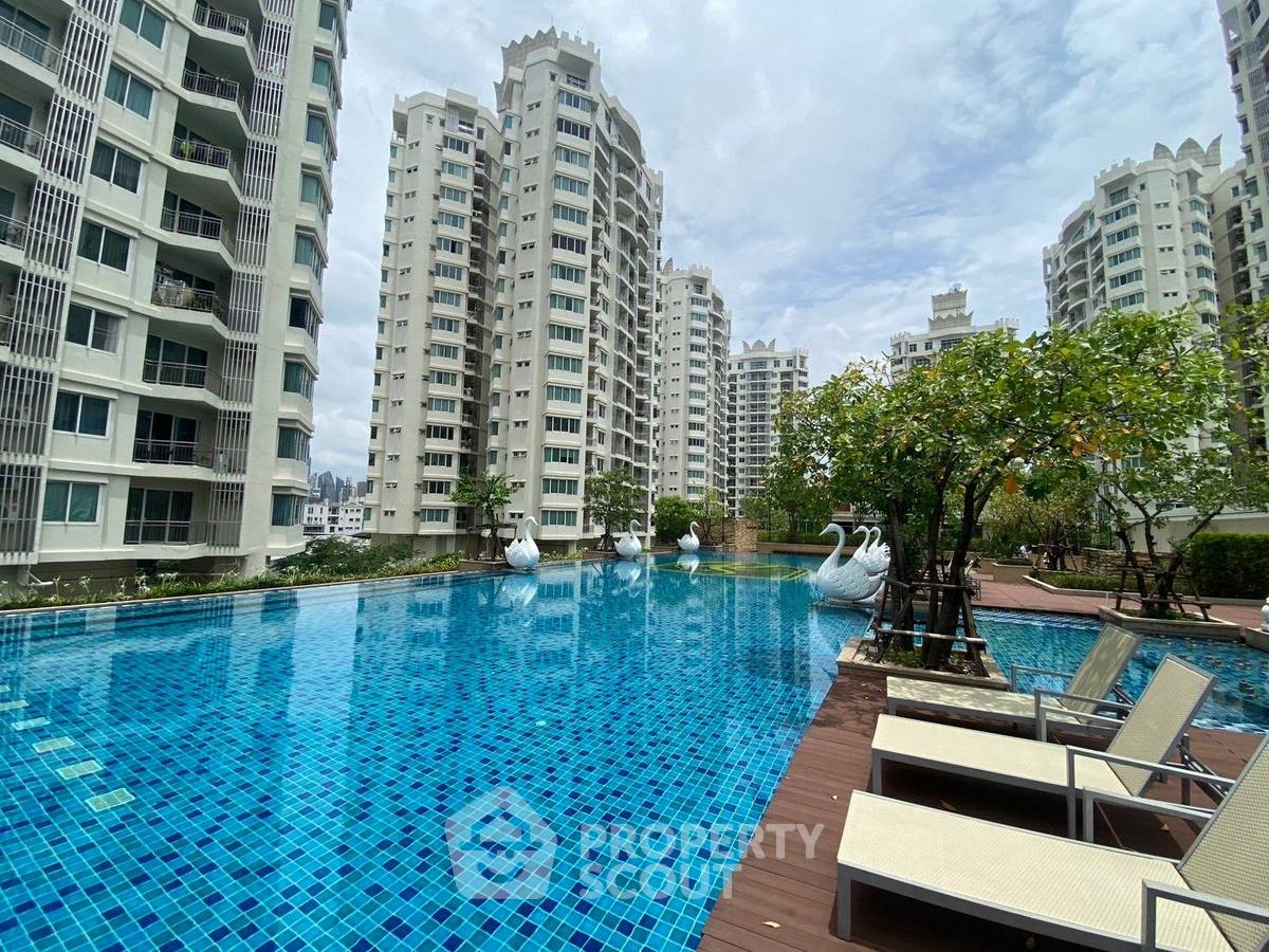 picture 2-BR Condo at Supalai Wellington near MRT Thailand Cultural Centre (ID 1695381) - 19/20