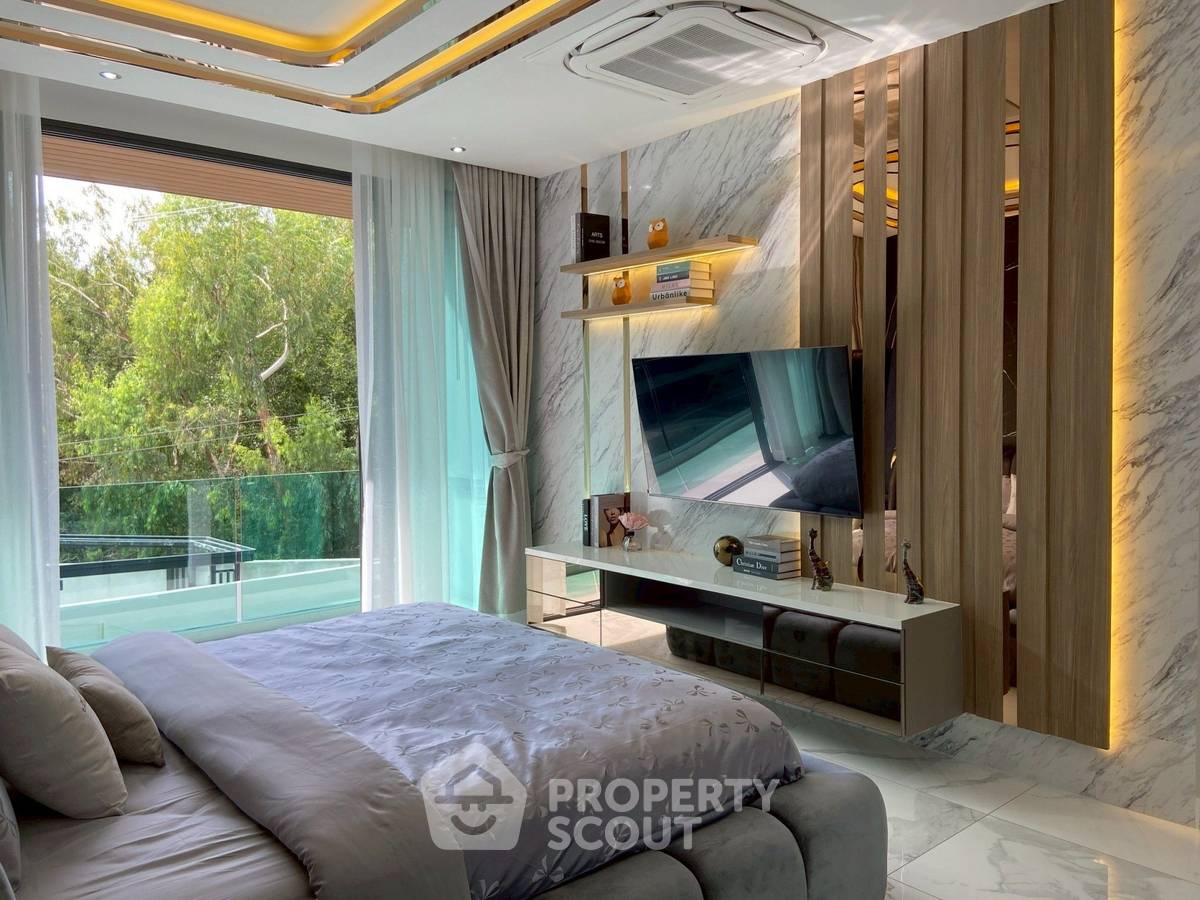 picture 5-BR Villa close to Pattaya (ID 2182145) - 25/40
