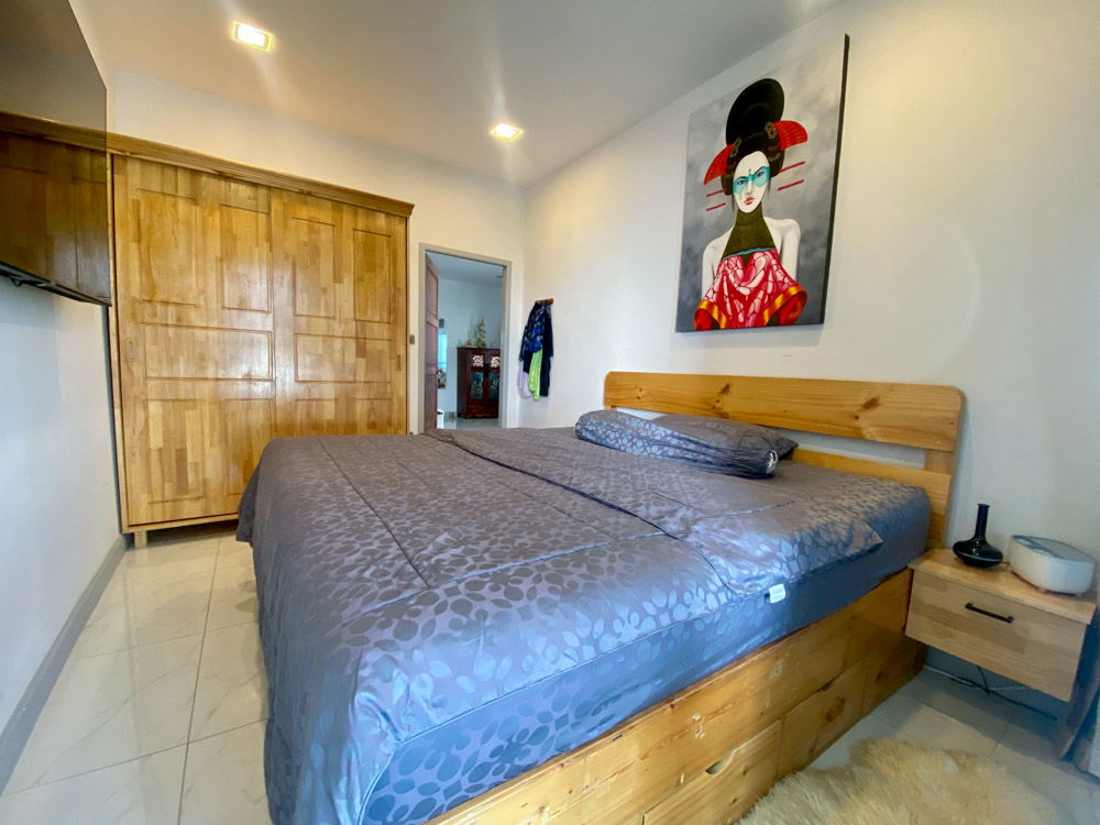 picture 2 Bedrooms Condominium @ View Talay 3 - 4/33