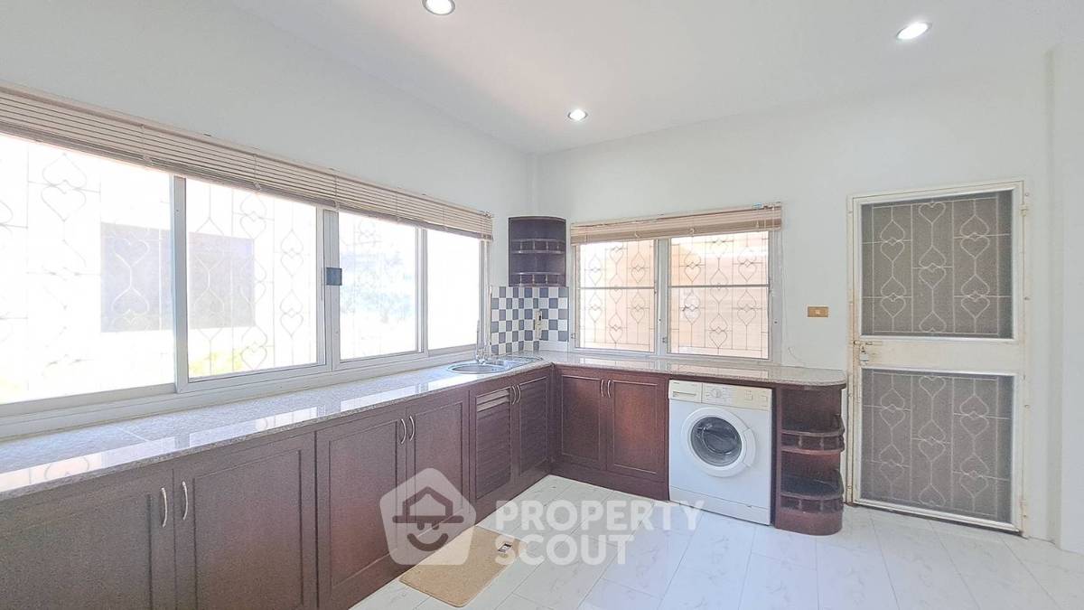 picture 3-BR House close to Hua Hin City (ID 2233911) - 20/23