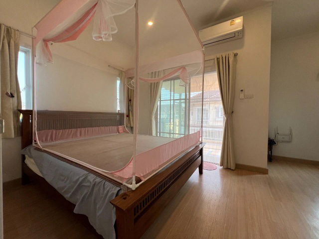 รูป 🏡ให้เช่าทาวน์เฮ้าส์ 4 ห้องนอน สไตล์โมเดิร์น ใกล้ 89 พลาซ่า เชียงใหม่ - รูปที่ 10/13