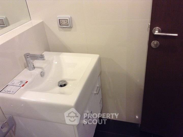picture 1-BR Condo at Rhythm Sathorn near BTS Saphan Taksin (ID 824454) - 5/6