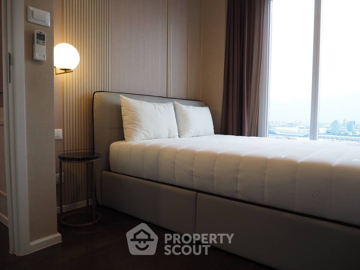 picture 2-BR Condo at The Saint Residences near MRT Phahon Yothin (ID 362999) - 6/10