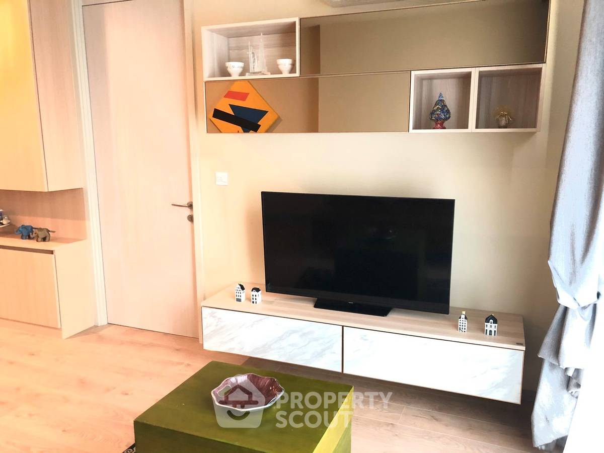 picture 2-BR Condo at Noble Recole Sukhumvit 19 near MRT Sukhumvit (ID 512029) - 4/9