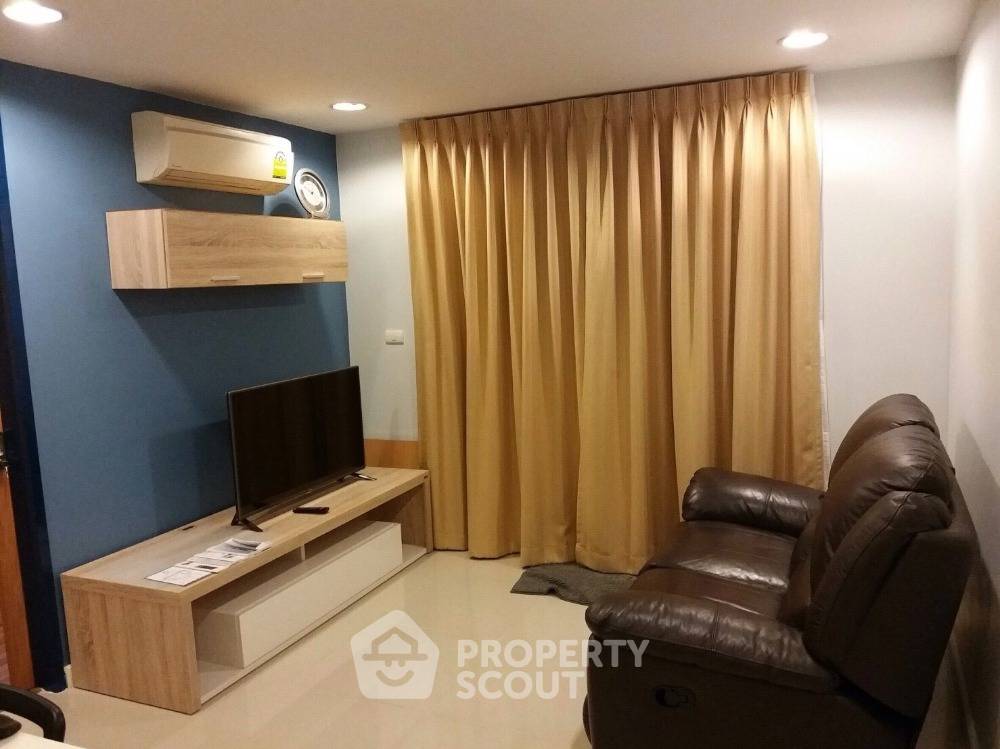 picture 1-BR Condo at Zenith Place Sukhumvit 42 Condominium near BTS Ekkamai (ID 811286) - 1/9