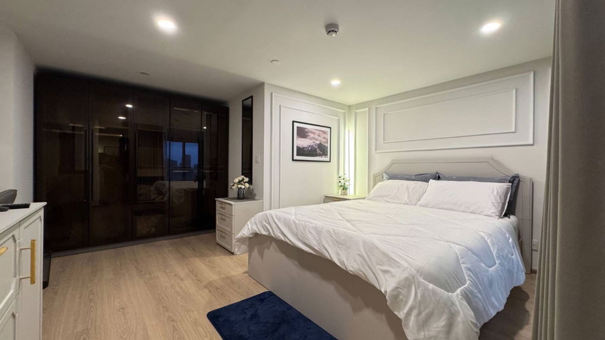 picture Condo for rent Life Rama 4-Asoke, 1 bedroom Duplex - 12/14