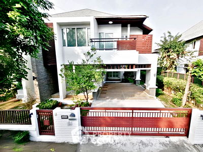 Houses for sale Prawet : 3-BR House in Dokmai (ID 2042582)