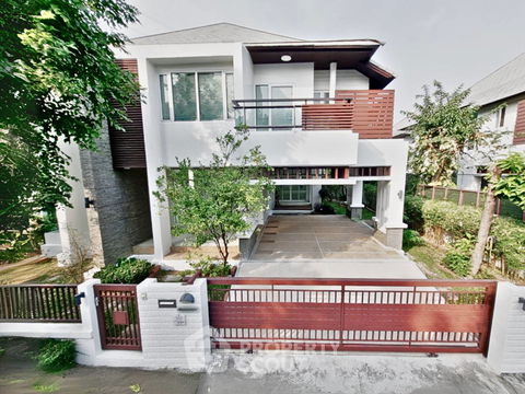 บ้าน 3-ห้องนอน ใน ดอกไม้ (ID 2042582)