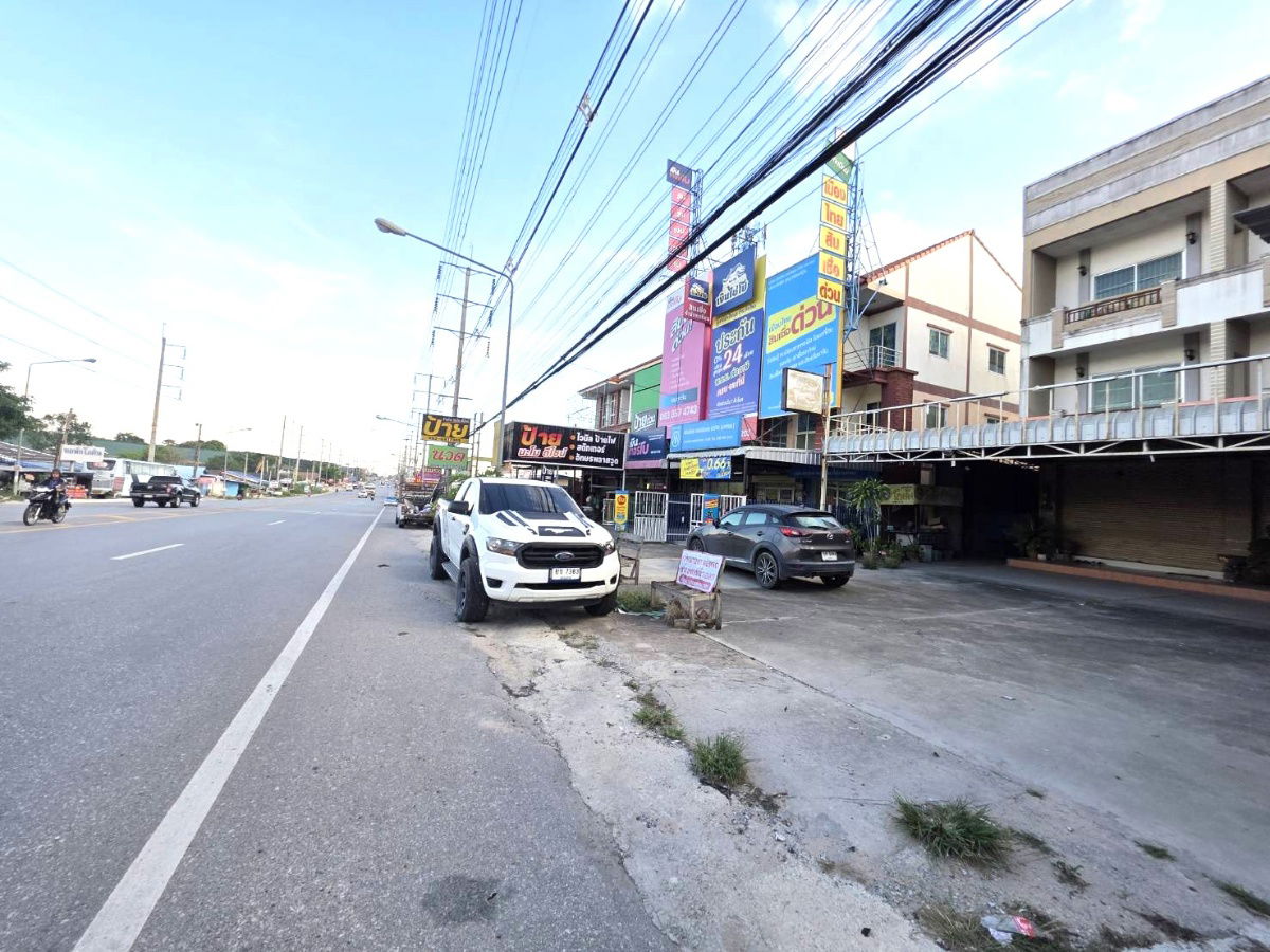 รูป ด่วน! โอกาสทองทำเลค้าขาย!! ขายอาคารพาณิชย์ 3 ชั้น ปลวกแดง ติดถนน 2 ด้าน พื้นที่ใช้สอยจัดเต็ม!! ขายอาคารพาณิชย์ ตำบลปลวกแดง อำเภอปลวกแดง จังหวัดระยอง - รูปที่ 22/23
