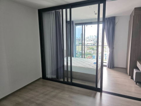WS1934 🏙 For rent: The Line Phahon Yothin Park, next to BTS Ha Yaek Lat Phrao and MRT Phahon Yothin, only 15,500 baht/month.
