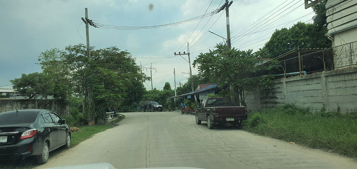 รูป ที่ดินโซน สร้างโรงงานได้ ที่ดินพร้อมบ้านสวน  โซนเจริญ ในตัวเมืองบ้านโป่ง ราคาถูก - รูปที่ 3/7