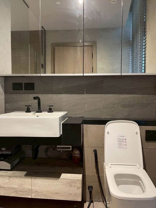 picture The Lofts Asoke | Available now Near MRT Phetchaburi (200 meters) 3 minutes walking . - 8/22