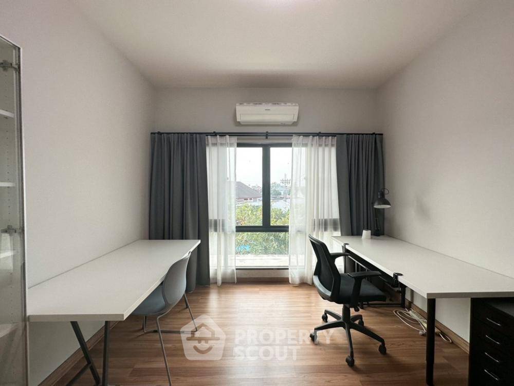 picture 3-BR Townhouse in Taling Chan (ID 1706061) - 5/71