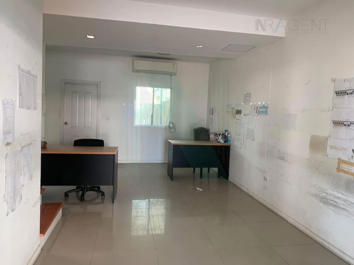 รูป 🚩 ขายทาวน์เฮาส์ โครงการ ไลโอ บลิสซ์ ลาดกระบัง-ฉลองกรุง 2 ชั้น 4 ห้องนอน 2 ห้องน้ำ - รูปที่ 1/8