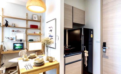 เช่าคอนโด ม.กรุงเทพ กล้วยน้ำไท : เช่าคอนโด Park 24/พาร์ค 24 (E6808023) ID Line : @condo888