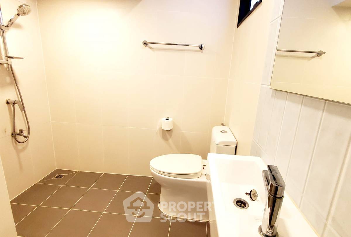 picture 3-BR Townhouse at Anasiri Ramkhamhaeng in Khlong Song Ton Nun (ID 1550948) - 24/25