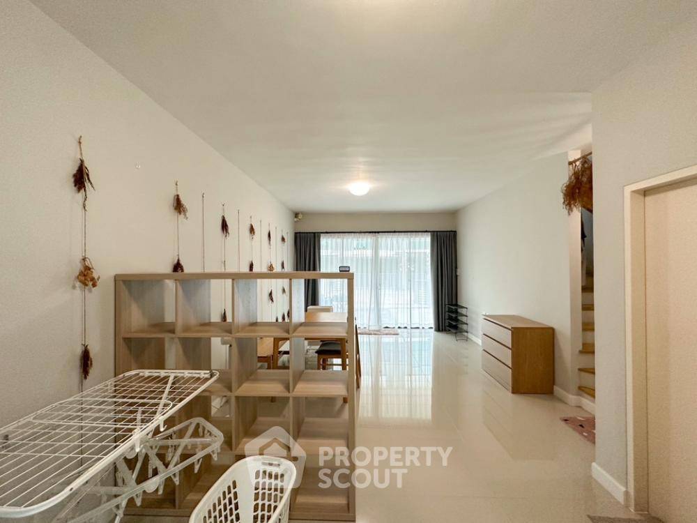 picture 3-BR Townhouse in Taling Chan (ID 1706061) - 48/71