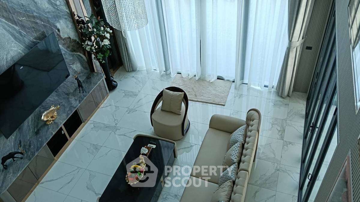 picture 5-BR Villa close to Pattaya (ID 2182145) - 13/40