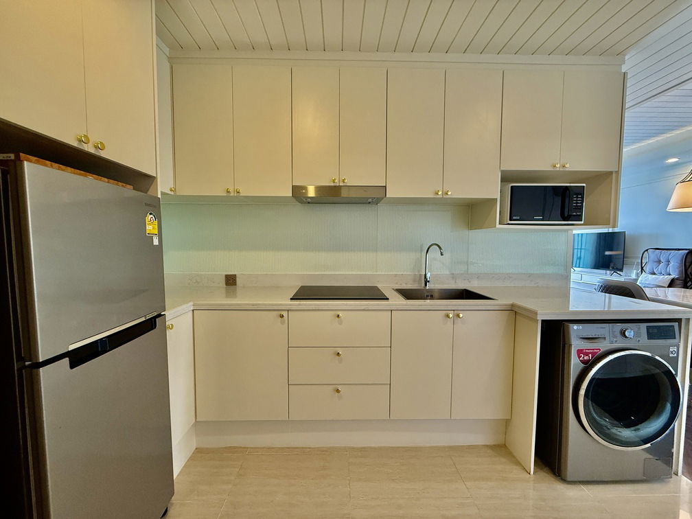 รูป 3 Bedrooms Condominium @ Grand Florida Beachfront Condo Resort Pattaya - รูปที่ 2/20
