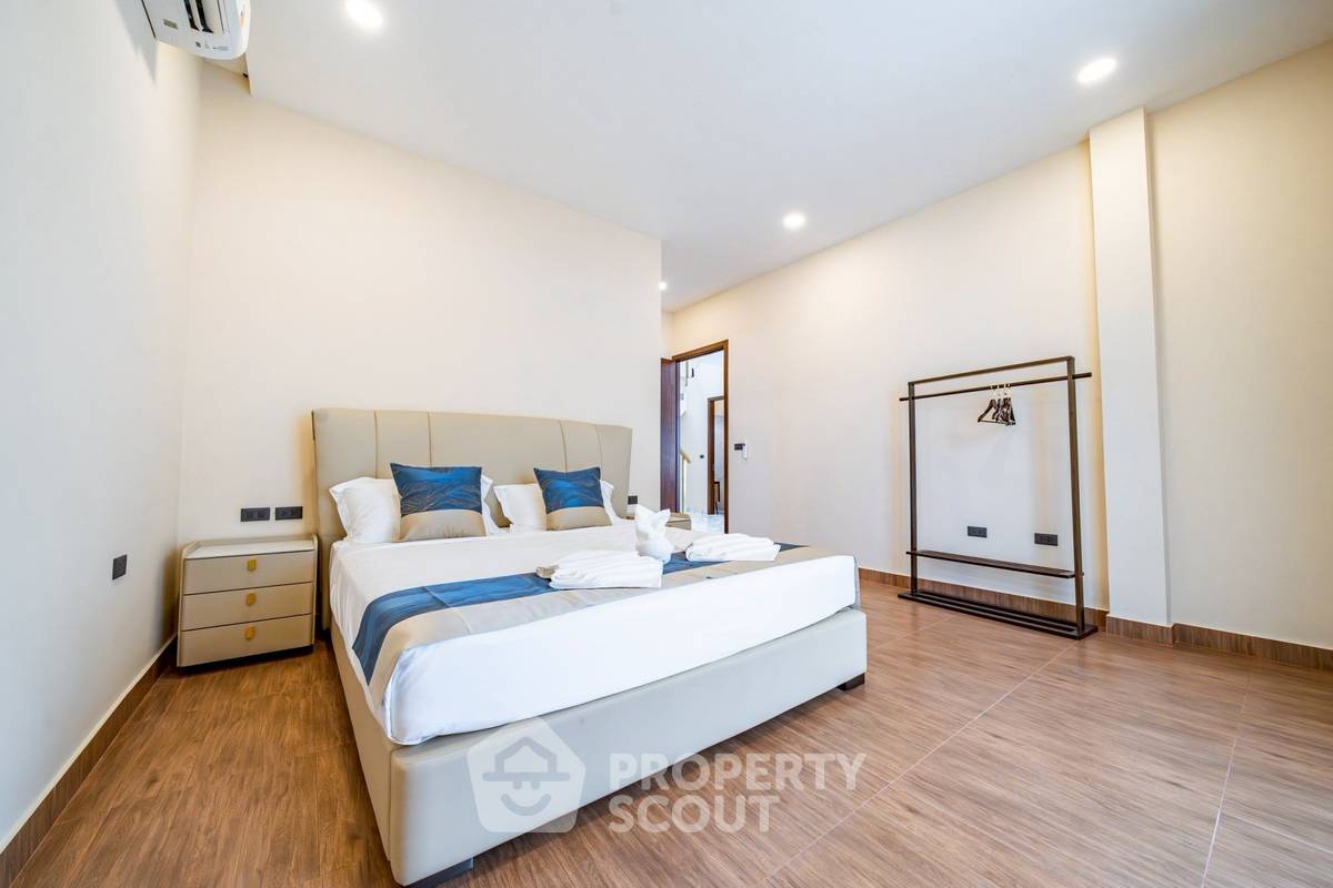 รูป บ้าน 7-ห้องนอน ใกล้ พัทยาใต้ (ID 2234412) - รูปที่ 7/26