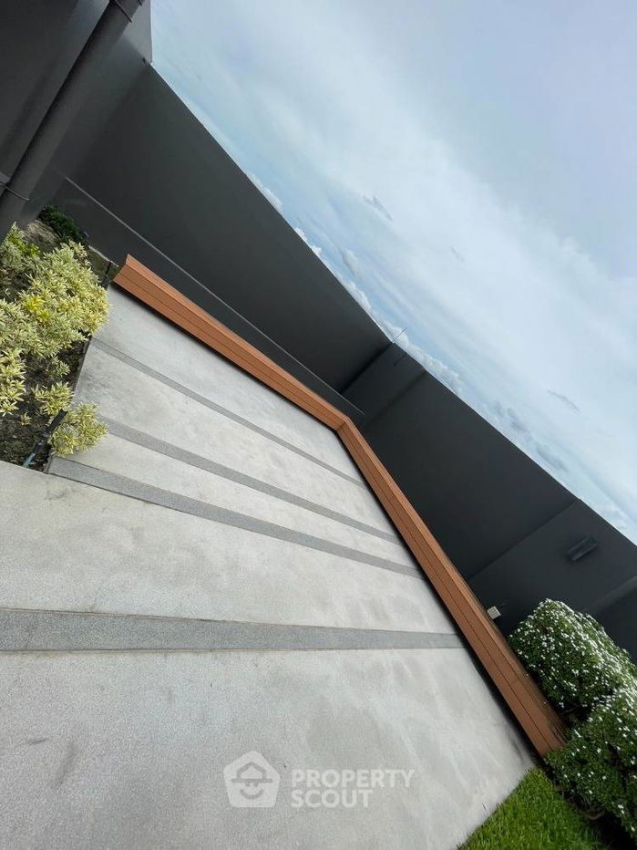picture 1-BR Condo at Nue Noble Chaengwattana in Bang Talat (ID 1740725) - 61/93