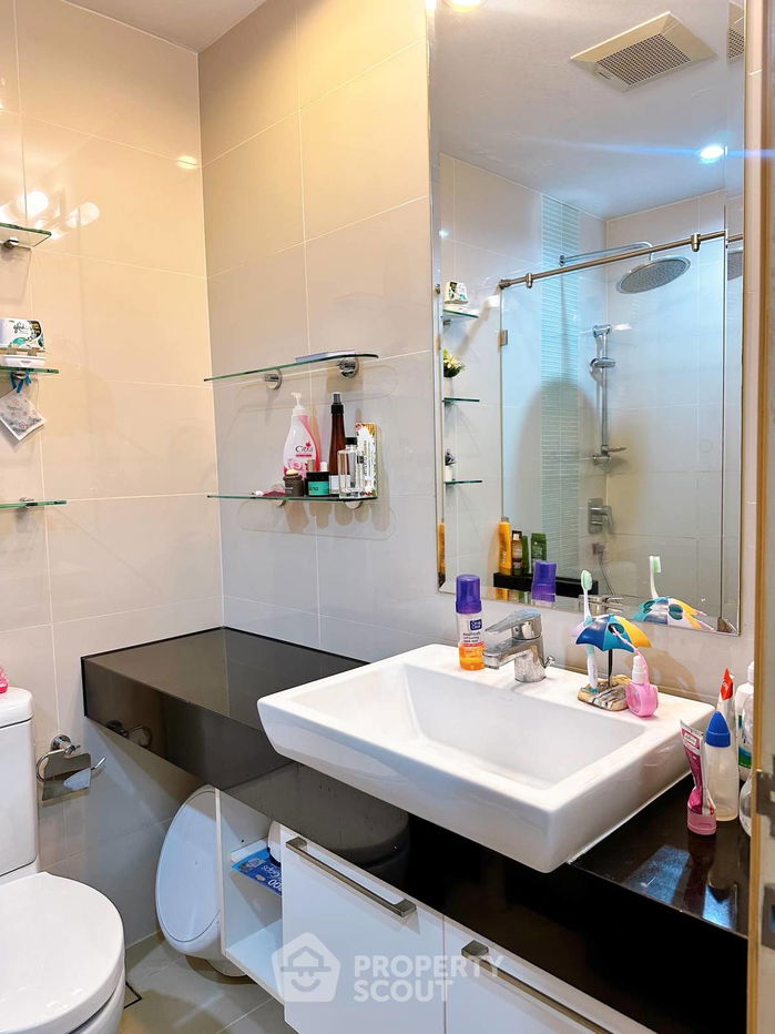picture Studio Condo at Supalai Prima Riva Rama 3 - Narathiwas in Chong Nonsi (ID 1749293) - 5/17