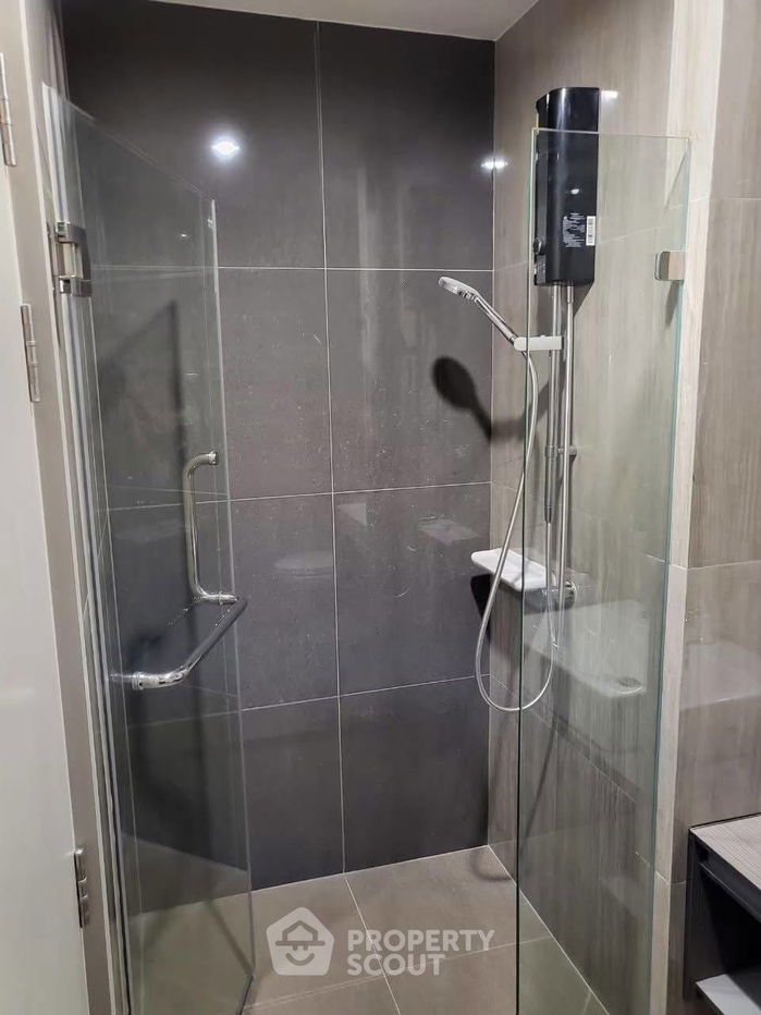 picture 2-BR Condo at The Parkland Phetkasem 56 near MRT Lak Song (ID 2130536) - 13/14