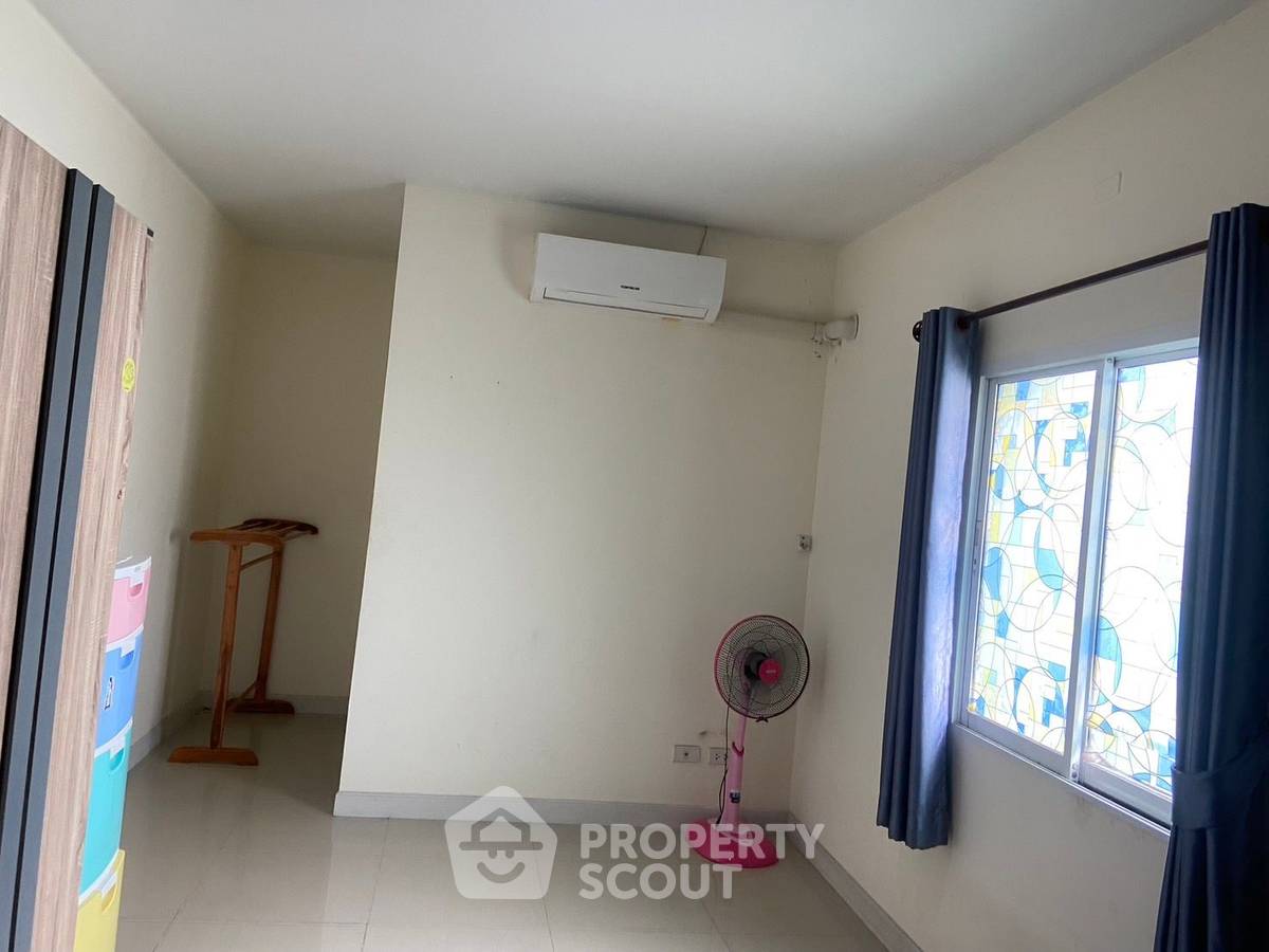 รูป บ้าน 3-ห้องนอน ใกล้ แหลมฉบัง (ID 1734859) - รูปที่ 13/20